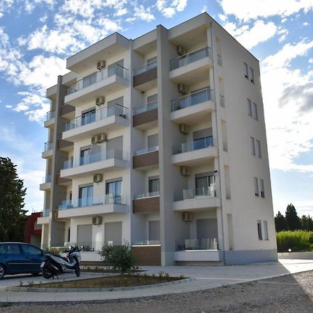 Lux Kalimera Apartments 乌尔齐尼 外观 照片